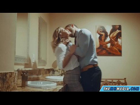 ❤️ When a busty blonde seduces you in a public restroom ❤️❌ Homemade porn at en-us.yh9n.top ❌